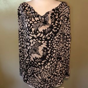 🆕🆕SILK BLACK LABEL BY CHICO’S, DRAPPED SLEEVELESS PRINT TOP! SIZE XL $98 🆕
